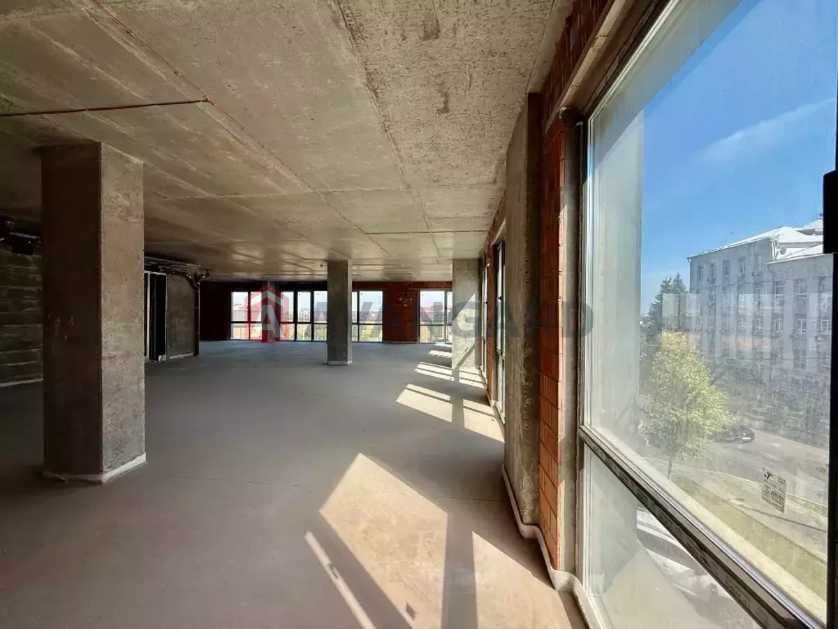 �������� �������, 292 ��.�. ���� 4