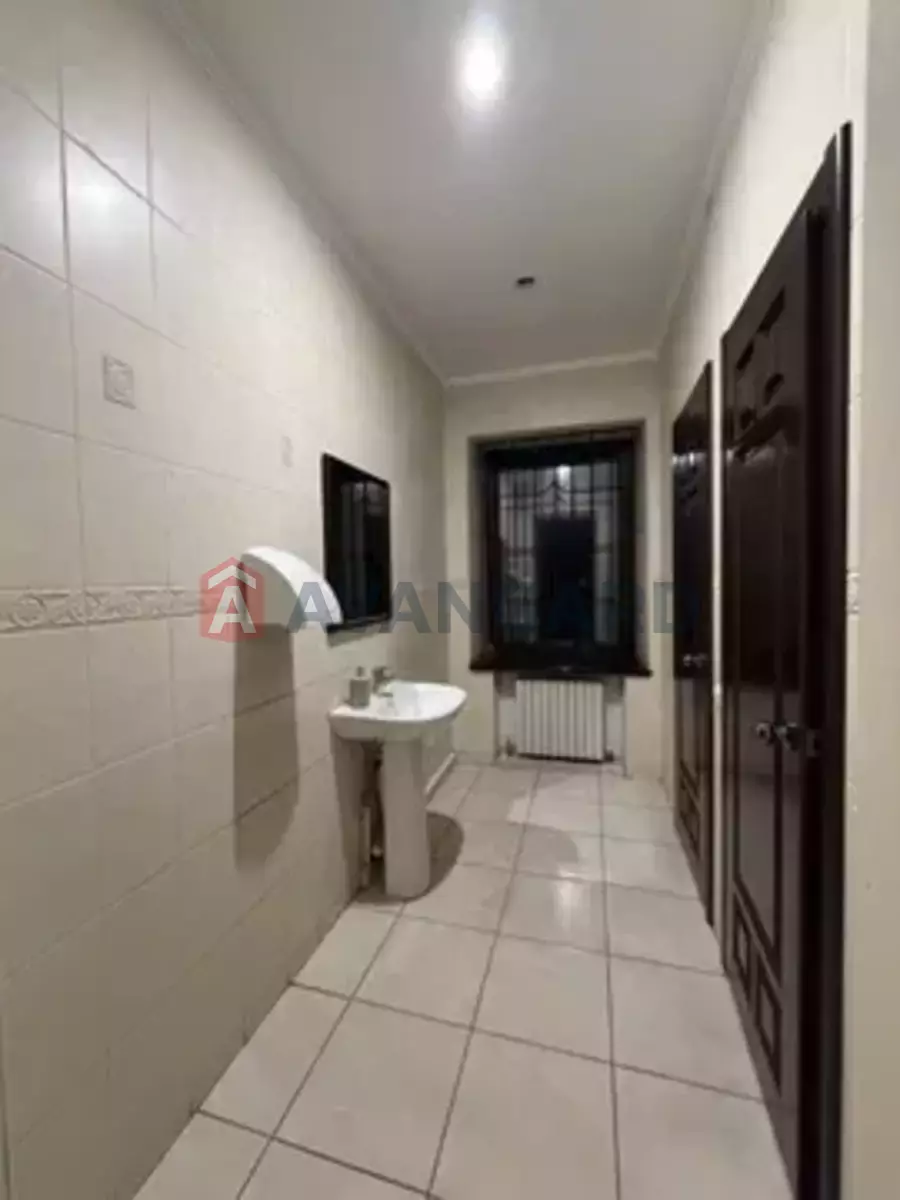 �������� �������, 11 ��.�. ���� 3