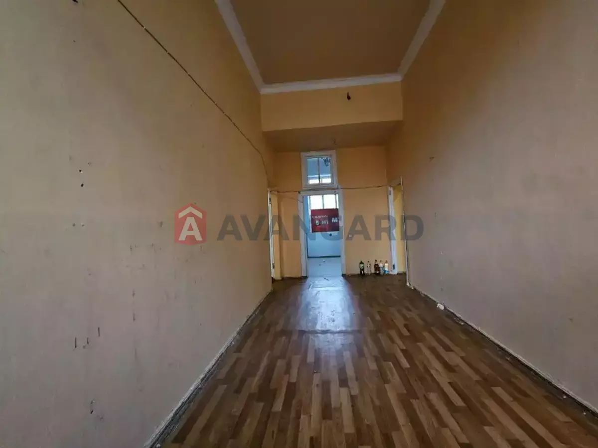 �������� �������, 106 ��.�. ���� 12