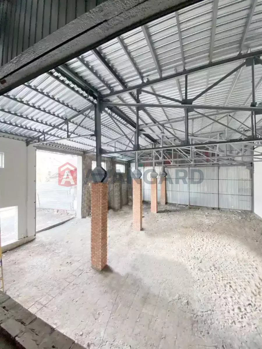 �������� �������, 400 ��.�. ���� 15