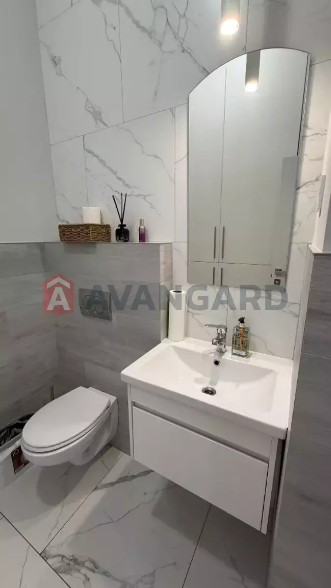 ����� ������, 18 ��.�. ���� 6