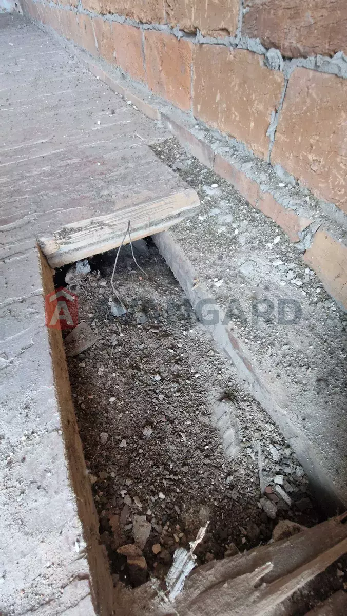 �������� �������, 200 ��.�. ���� 21