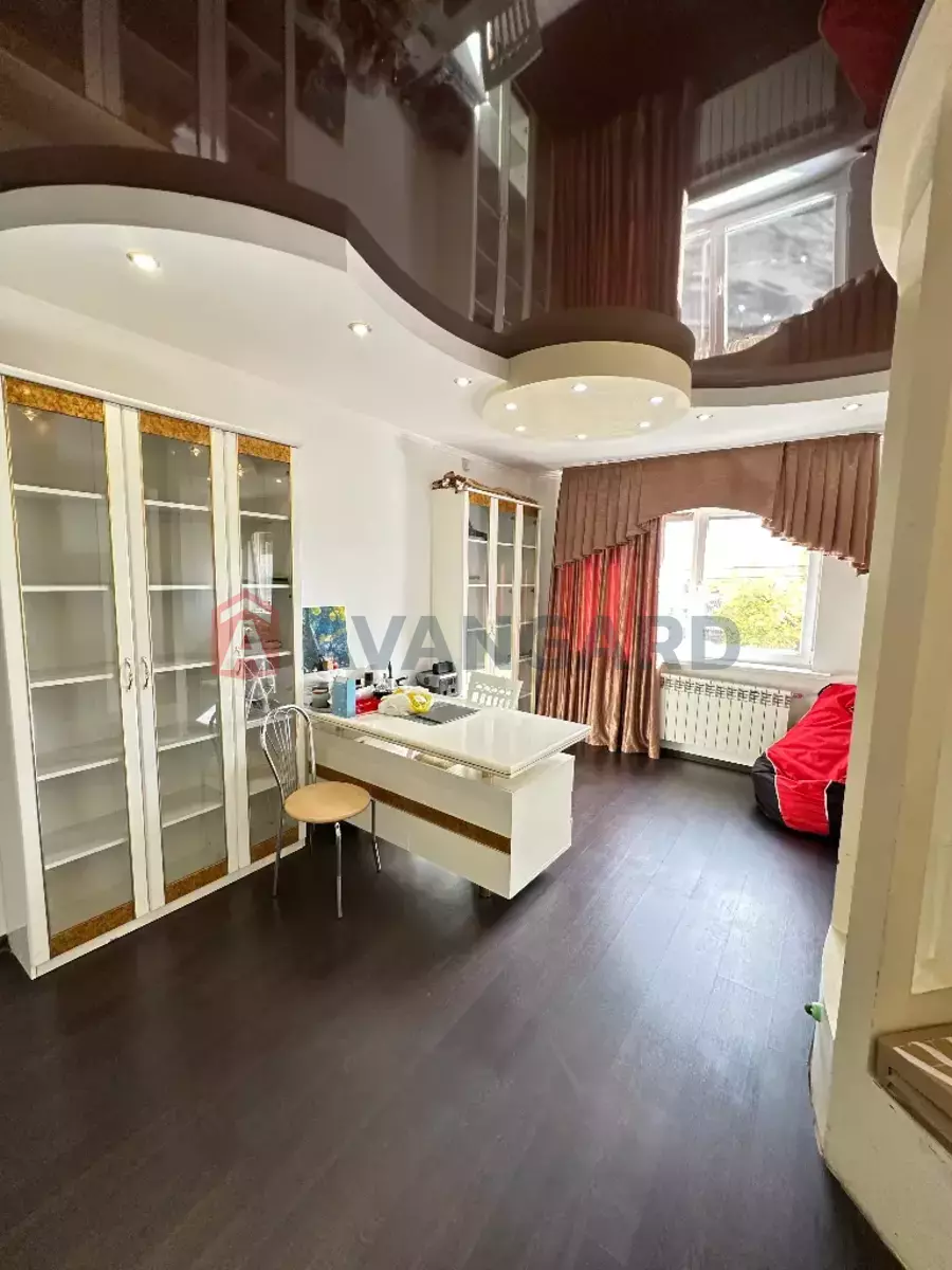 Торговая площадь, 129 кв.м. фото 3 Торговая площадь, 129 кв.м. фото 3