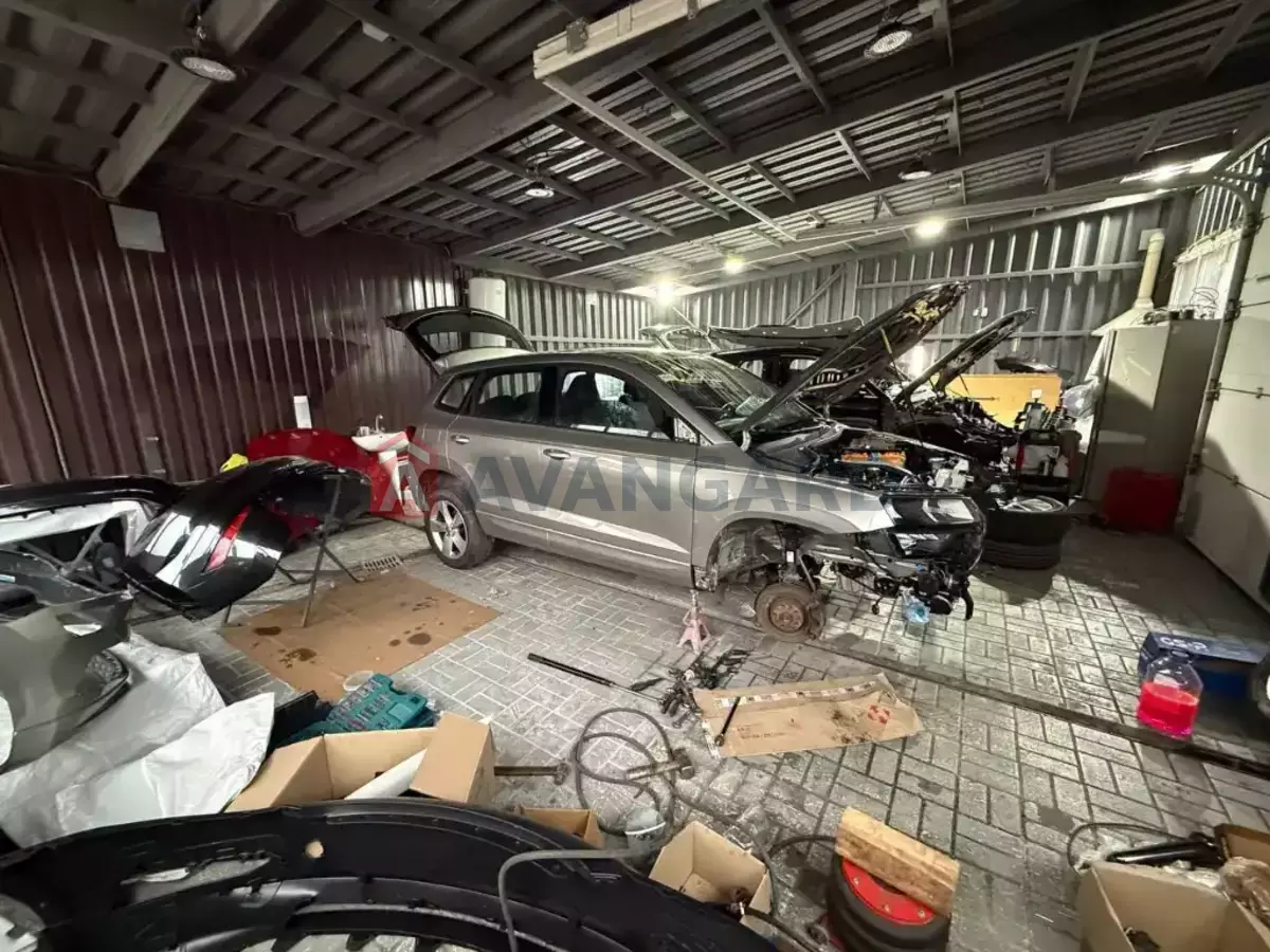 �������� �������, 400 ��.�. ���� 9