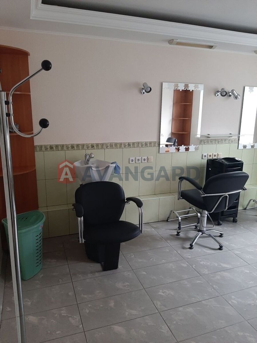 ����� �����, 56 ��.�. ���� 14