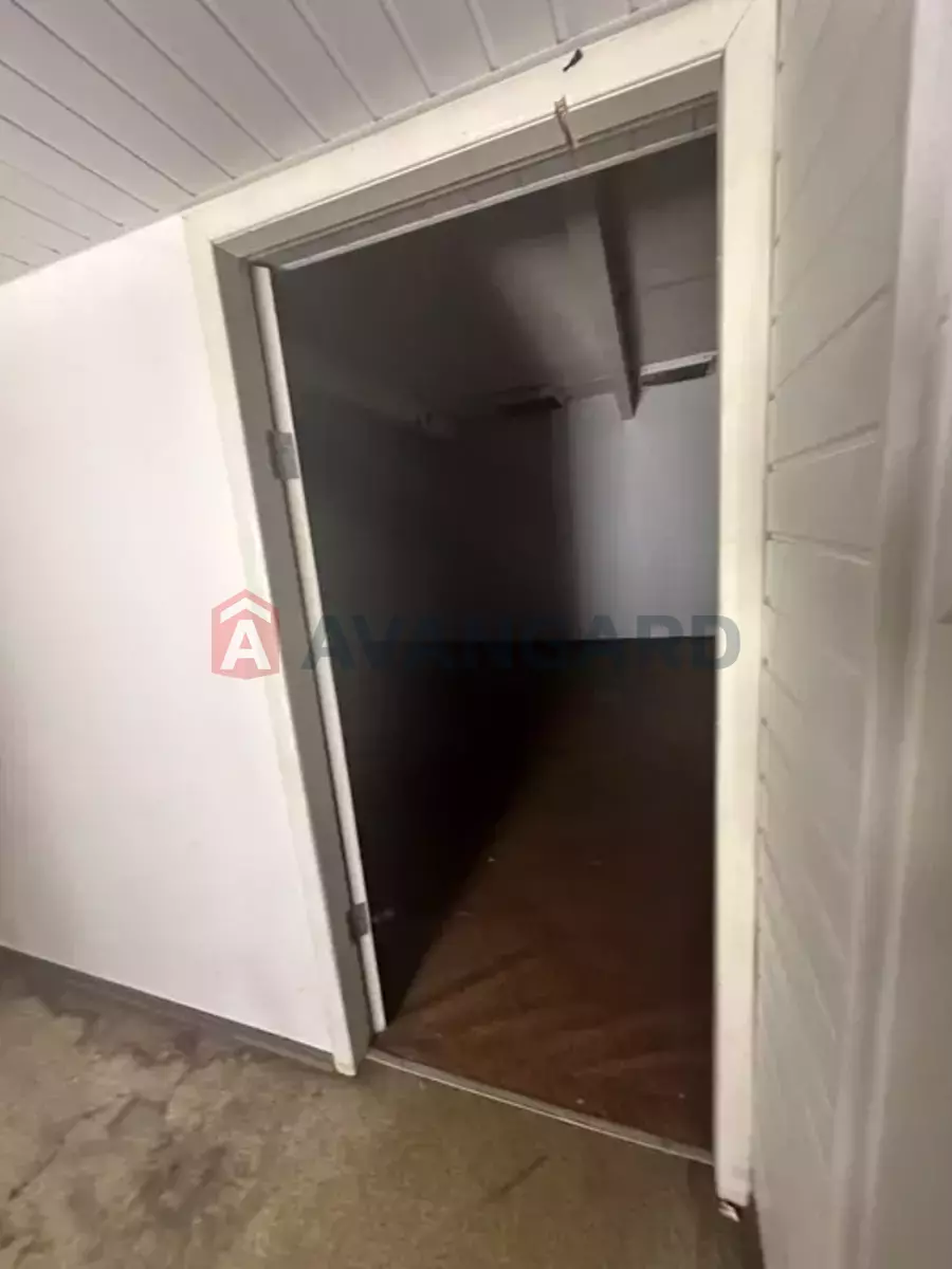  , 100 ..  3