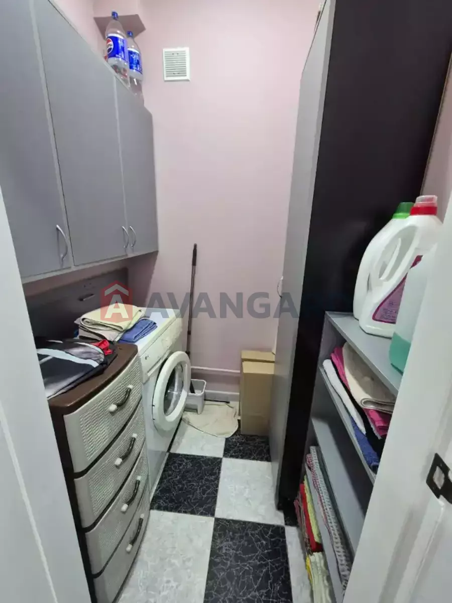 ����� ������, 56 ��.�. ���� 13