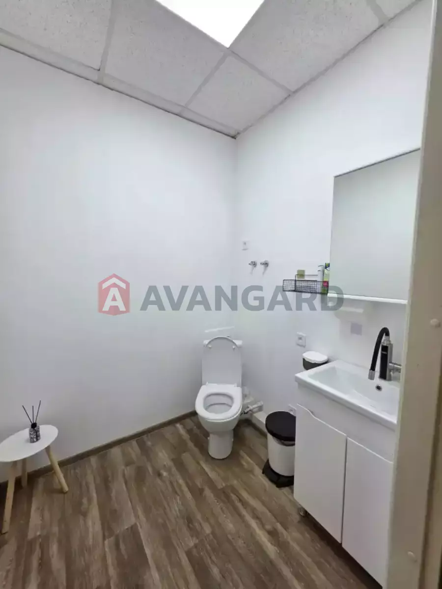 ����� �����, 13 ��.�. ���� 8