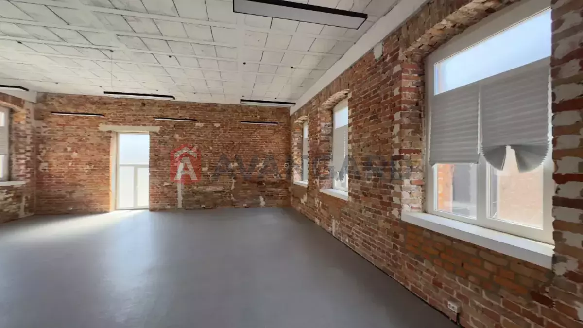 ���������� �����, 85 ��.�. ���� 10