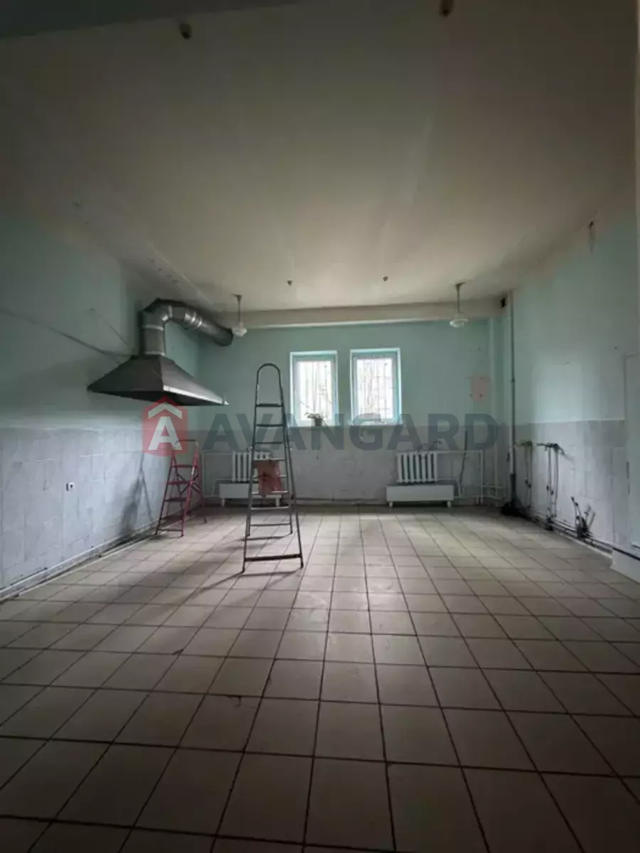 �������� �������, 400 ��.�. ���� 18