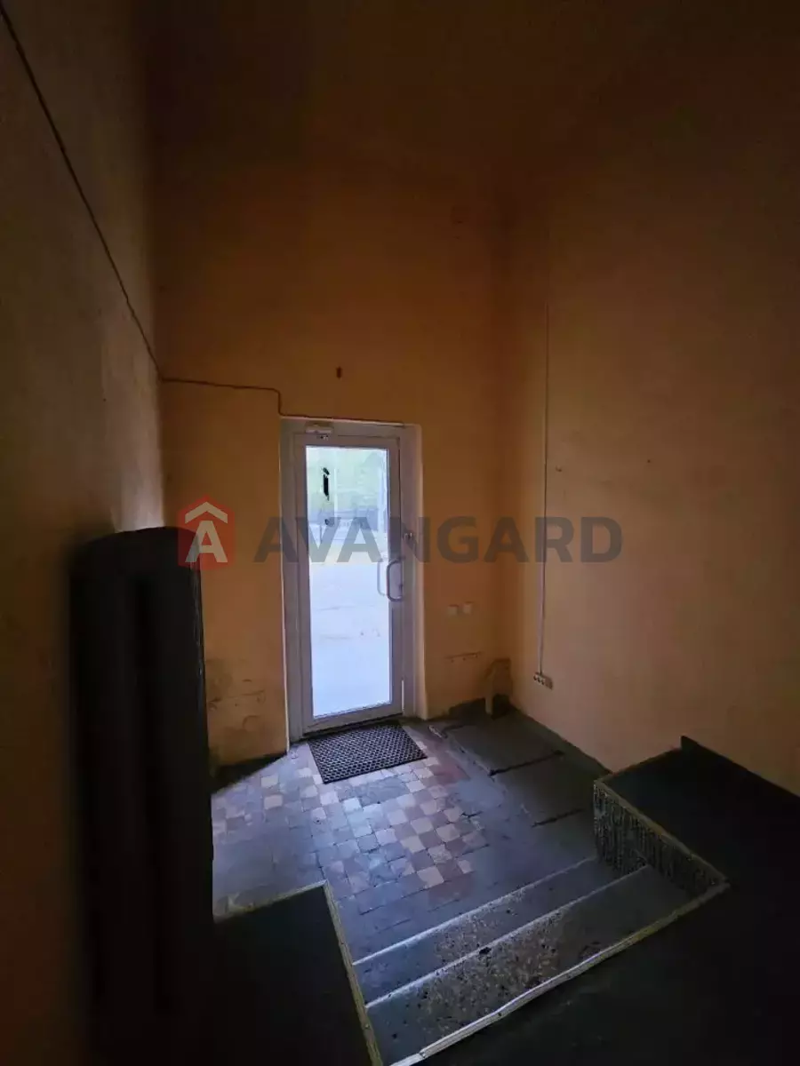 �������� �������, 106 ��.�. ���� 7