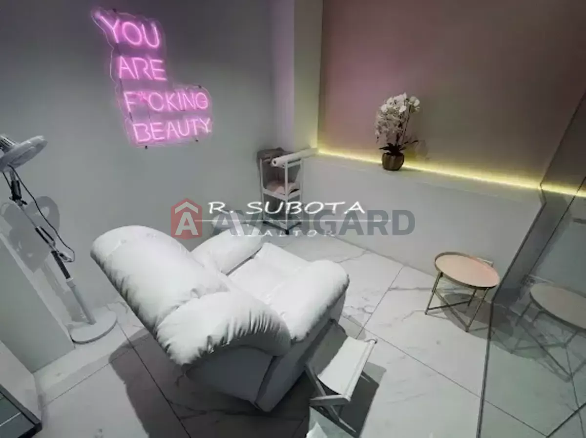 ����� ������, 92 ��.�. ���� 8