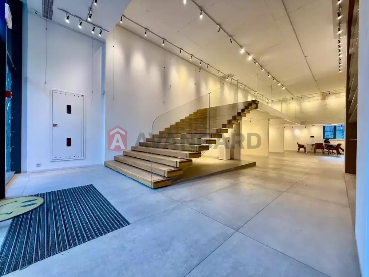 ���������� �����, 152 ��.�. ���� 4