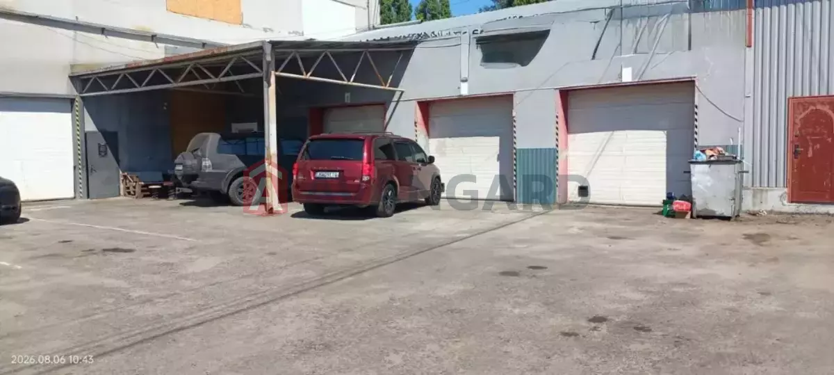����� ������, 180 ��.�. ���� 1