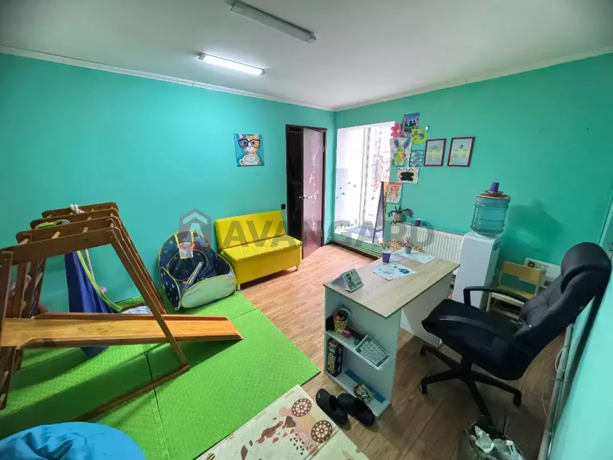 �������� �������, 33 ��.�. ���� 1