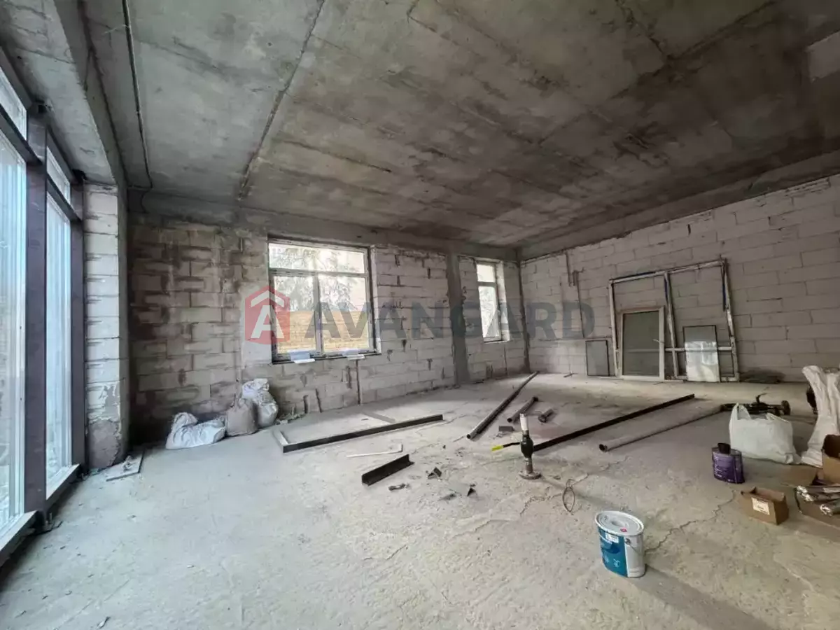 �������� �������, 42 ��.�. ���� 8