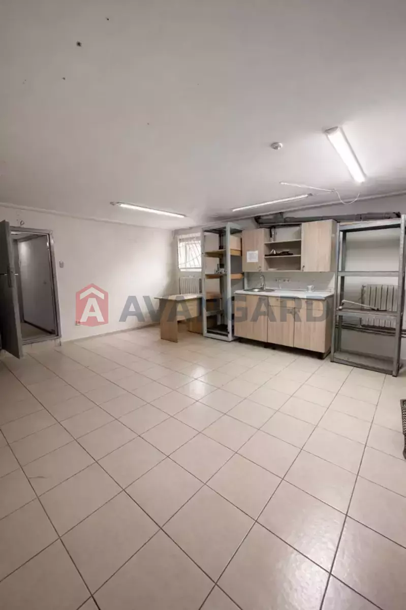 ���������� �����, 140 ��.�. ���� 9