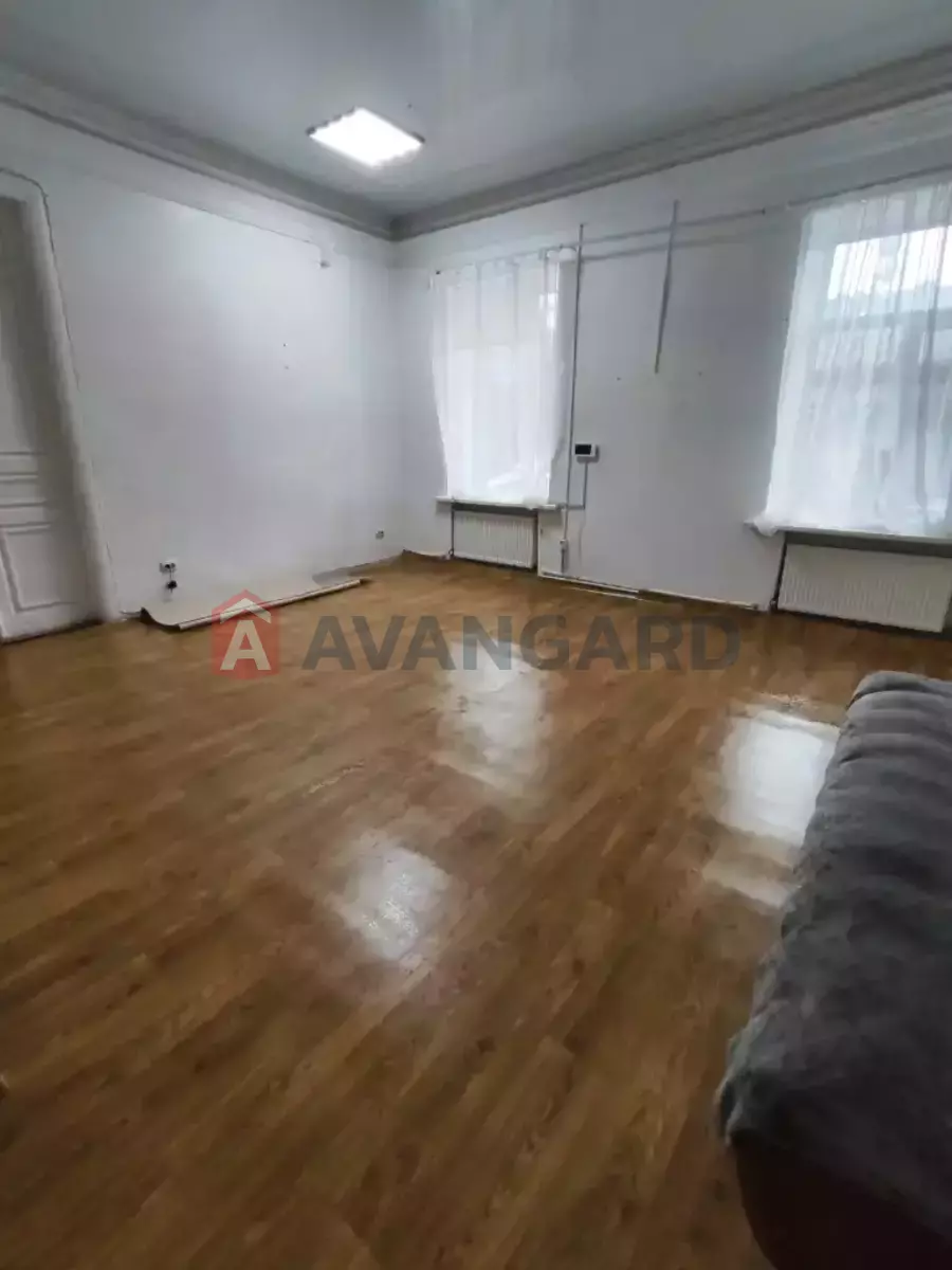 ����� �����, 28 ��.�. ���� 2