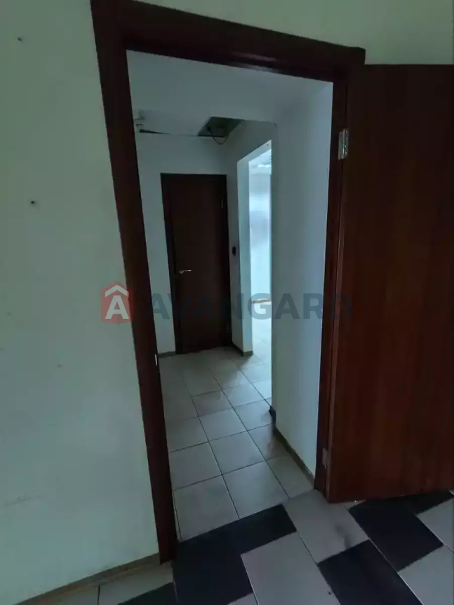 �������� �������, 94 ��.�. ���� 8