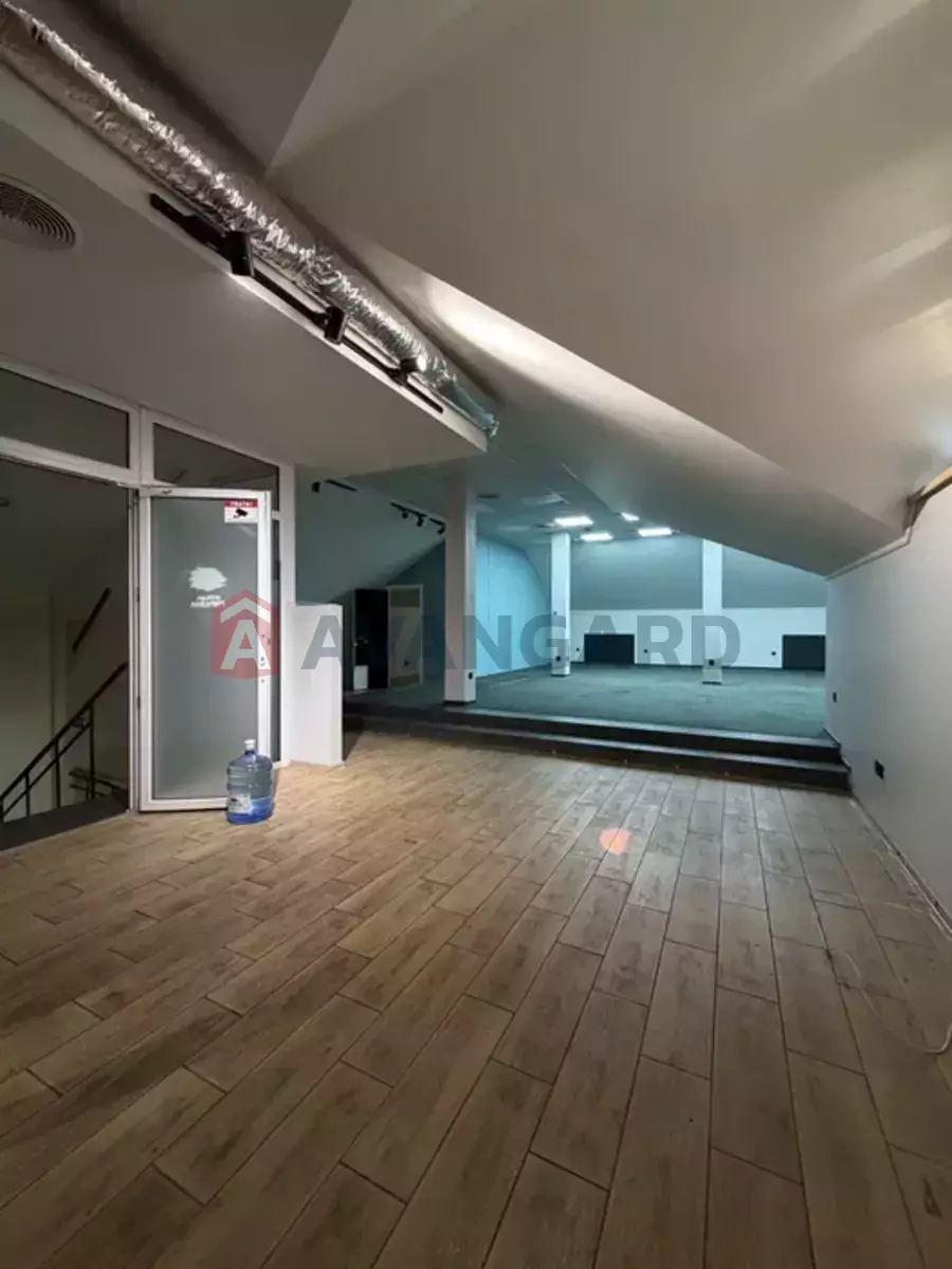 ���������� �����, 195 ��.�. ���� 3