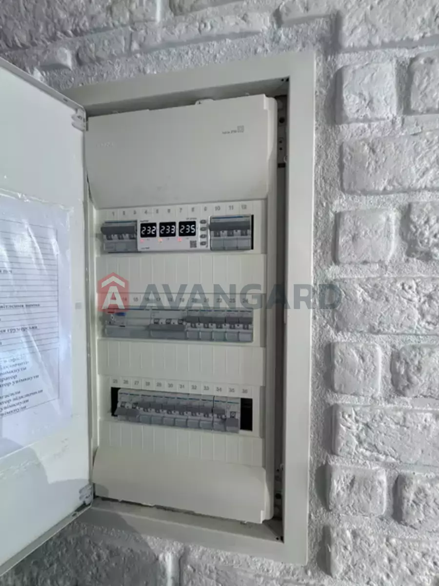 �������� �������, 48 ��.�. ���� 6