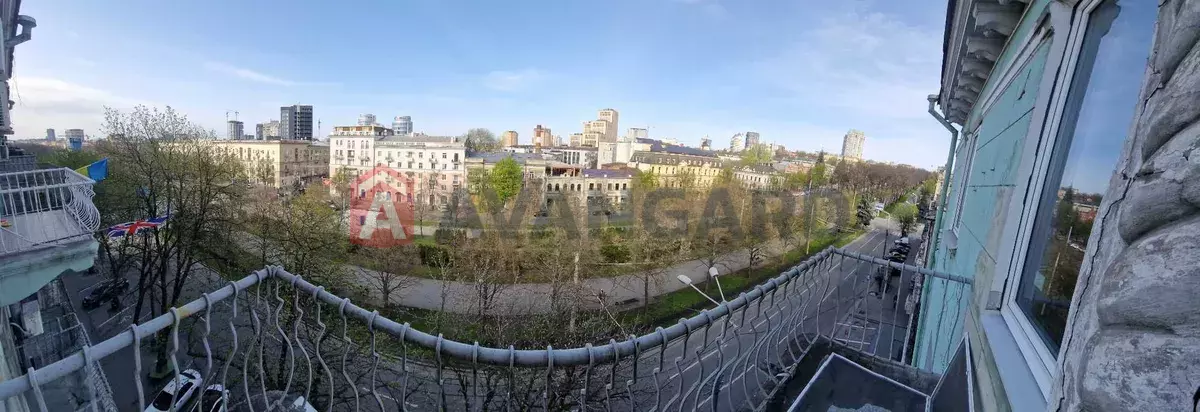 �������� �������, 200 ��.�. ���� 18