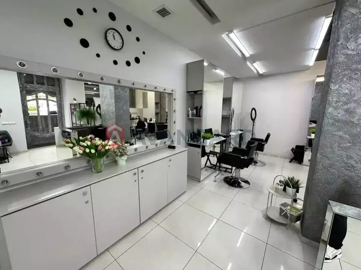 ����� ������, 85 ��.�. ���� 1