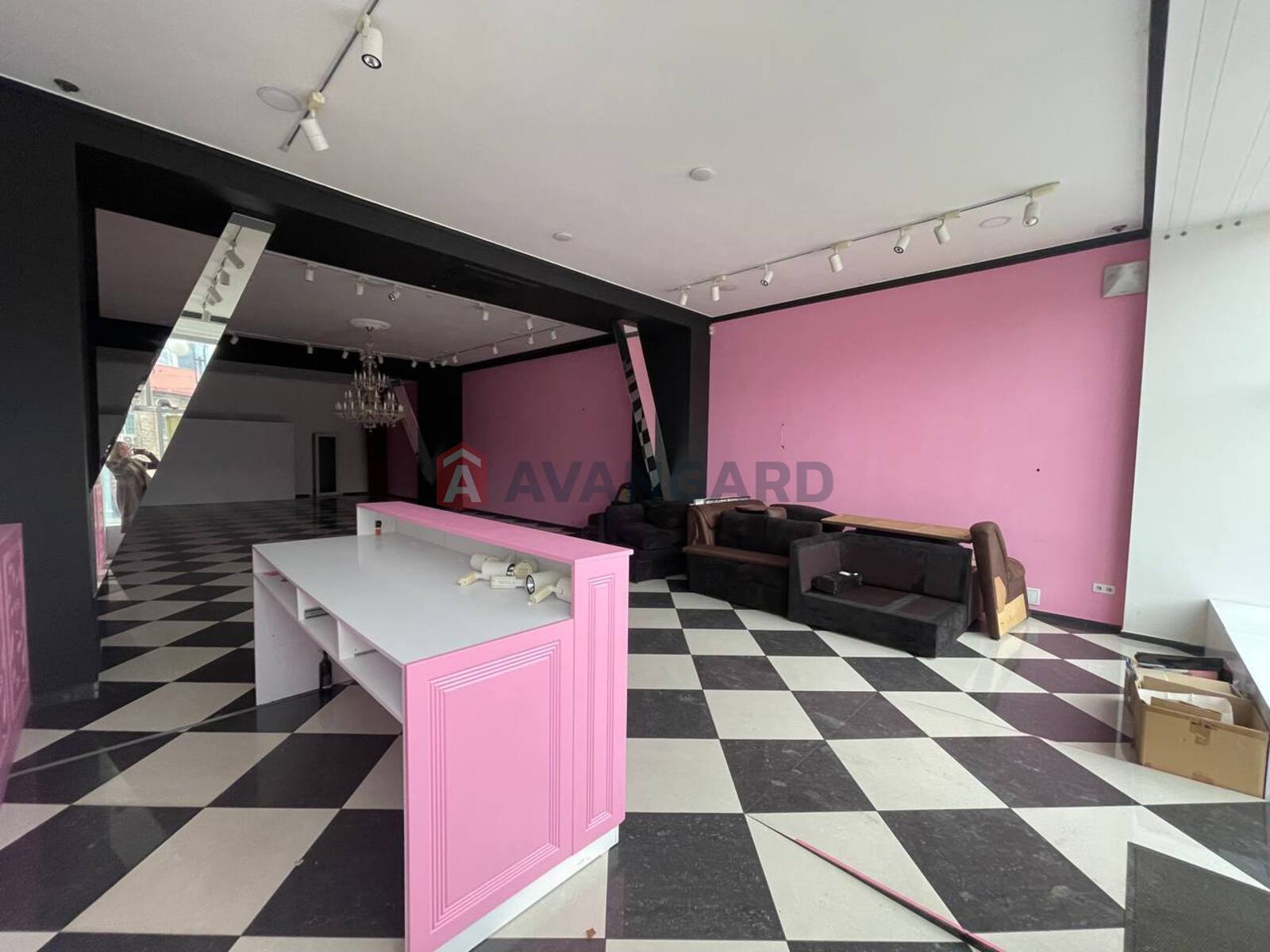 �������� �������, ����� �����, 190 ��.�. ���� 13