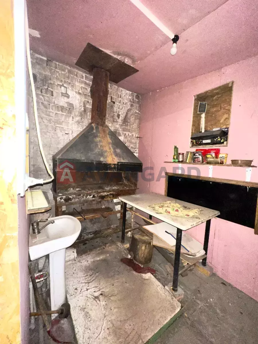 �������� �������, 309 ��.�. ���� 9