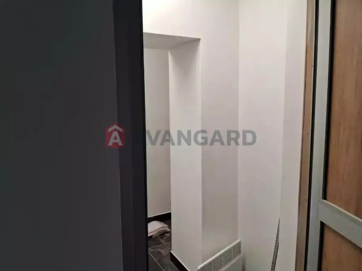 �������� �������, 255 ��.�. ���� 9