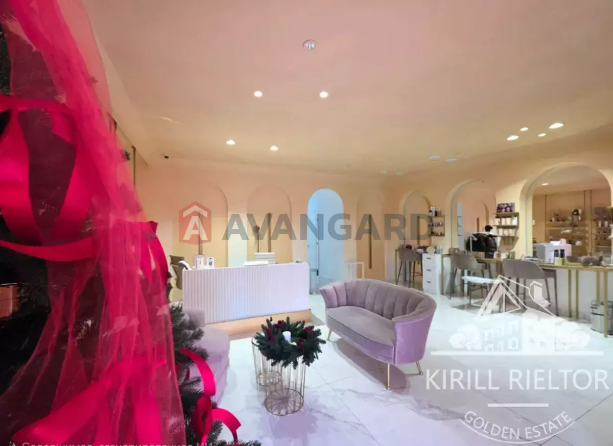 ����� �����, 100 ��.�. ���� 4