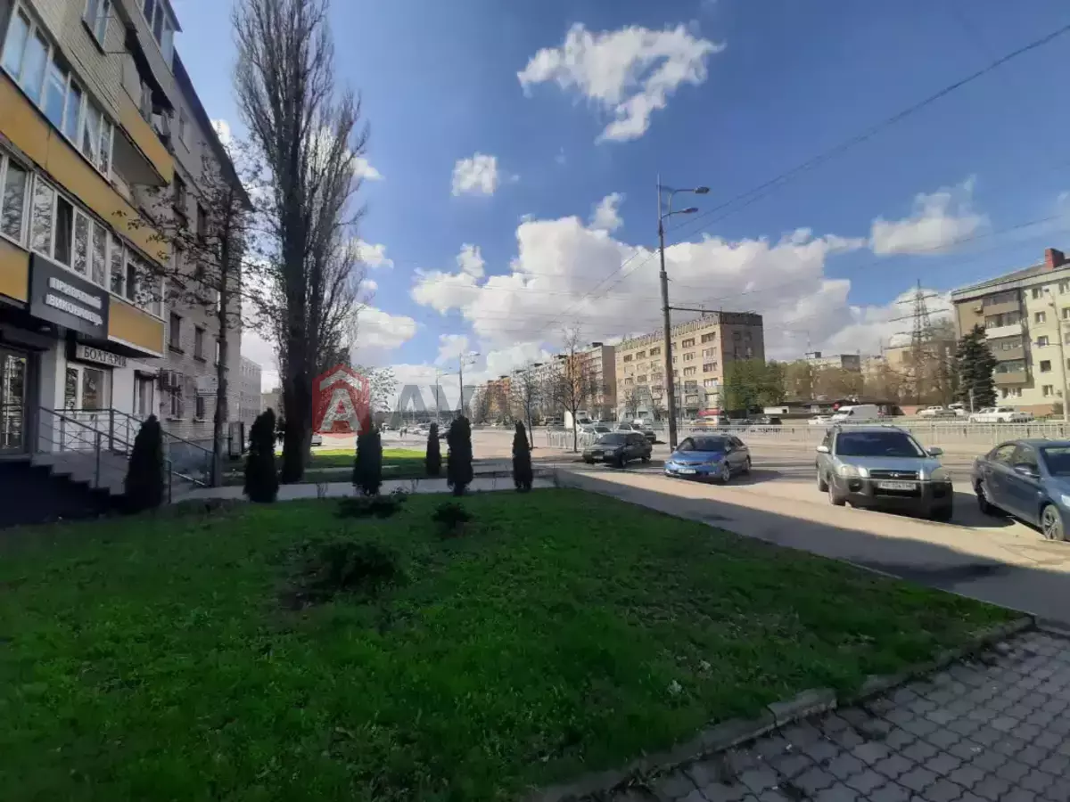 �������� �������, 100 ��.�. ���� 3