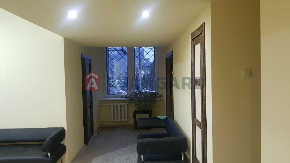 Сфера услуг, 130 кв.м. фото 5 Сфера услуг, 130 кв.м. фото 5