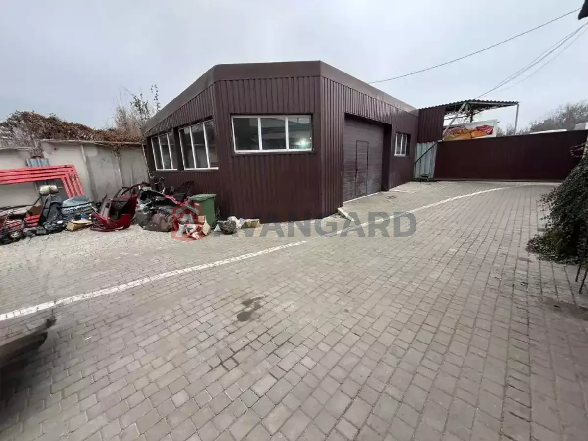 �������� �������, 400 ��.�. ���� 3