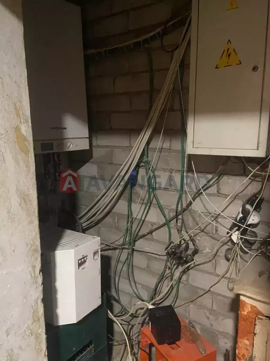 ���������� �����, 90 ��.�. ���� 4