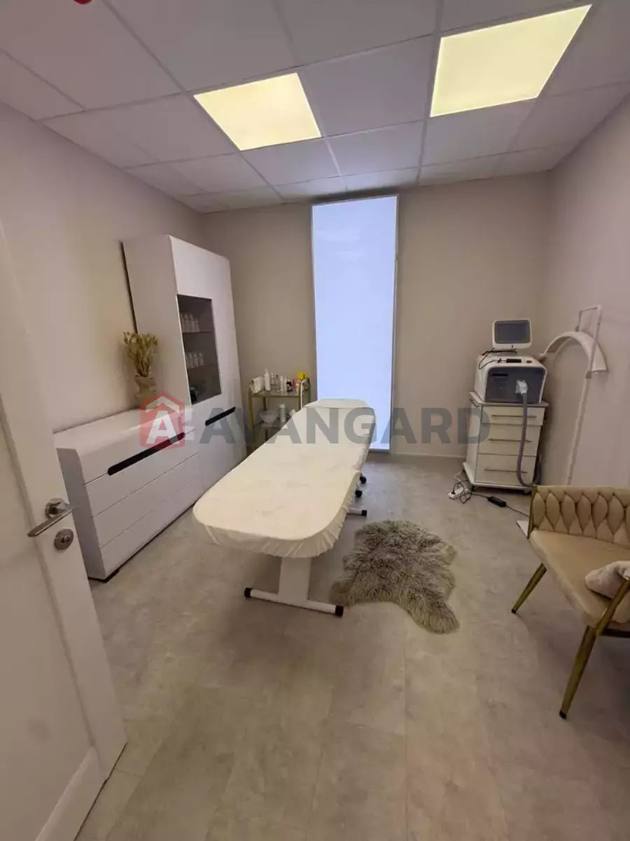 ����� �����, 105 ��.�. ���� 4