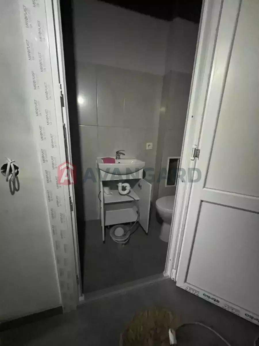 �������� �������, 40 ��.�. ���� 9