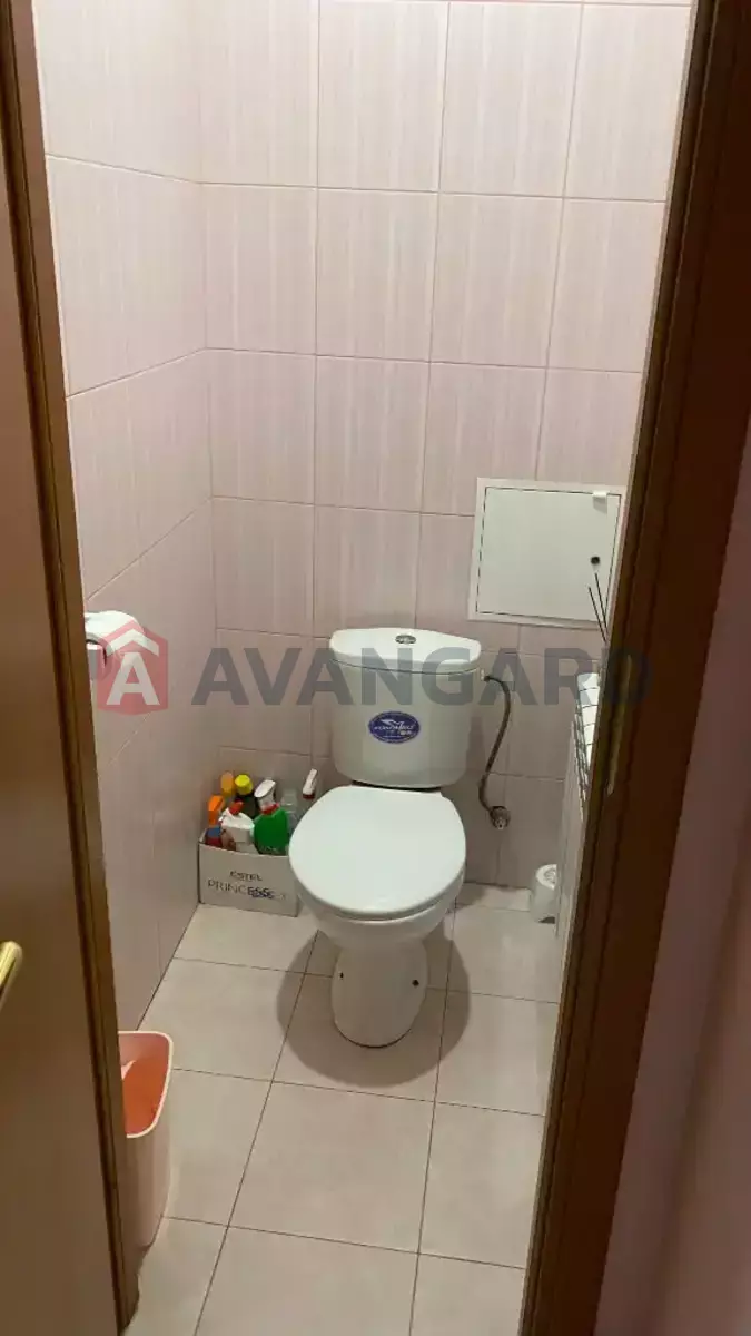  , 47 ..  8