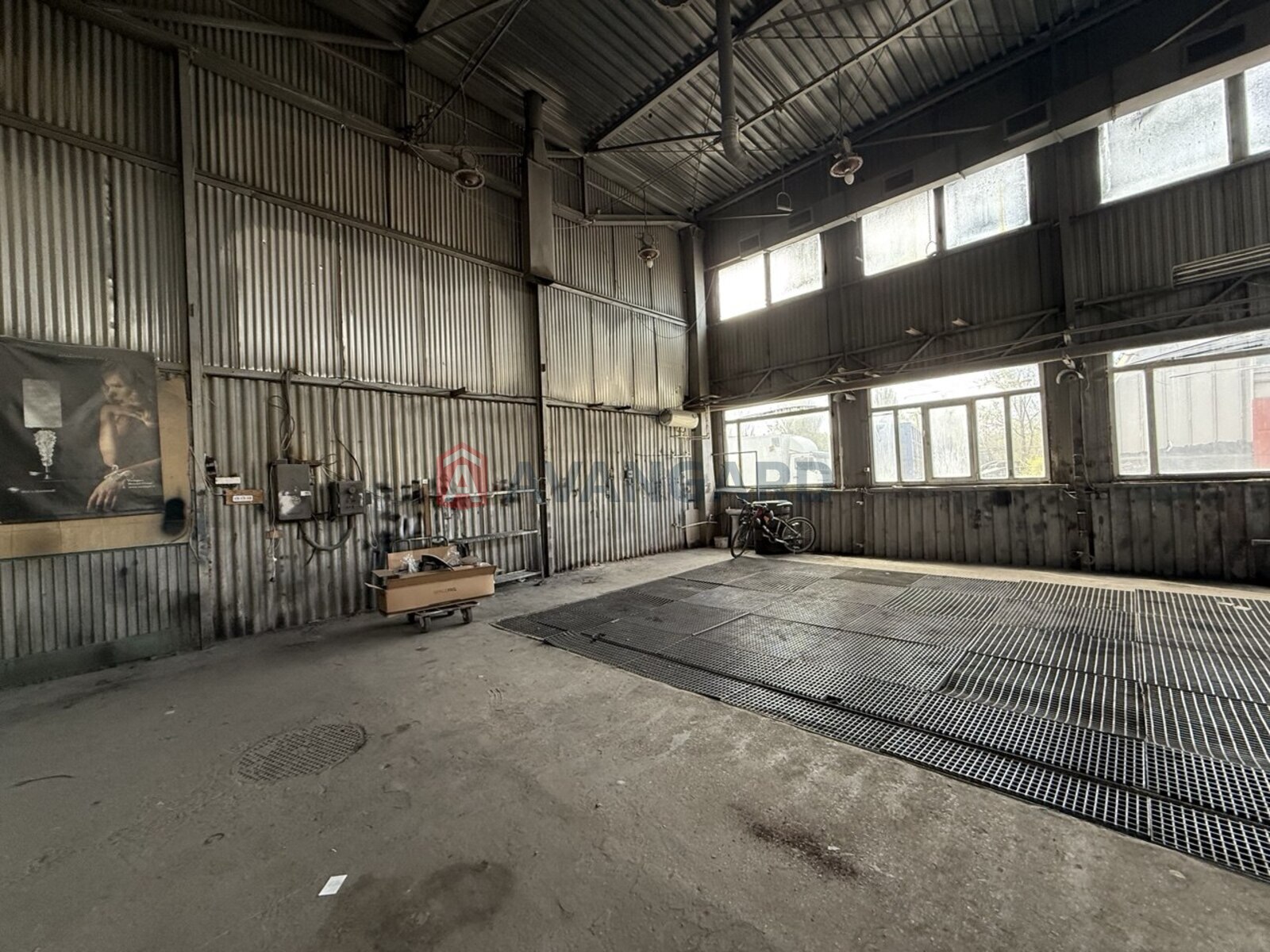 ����� ������, 225 ��.�. ���� 4