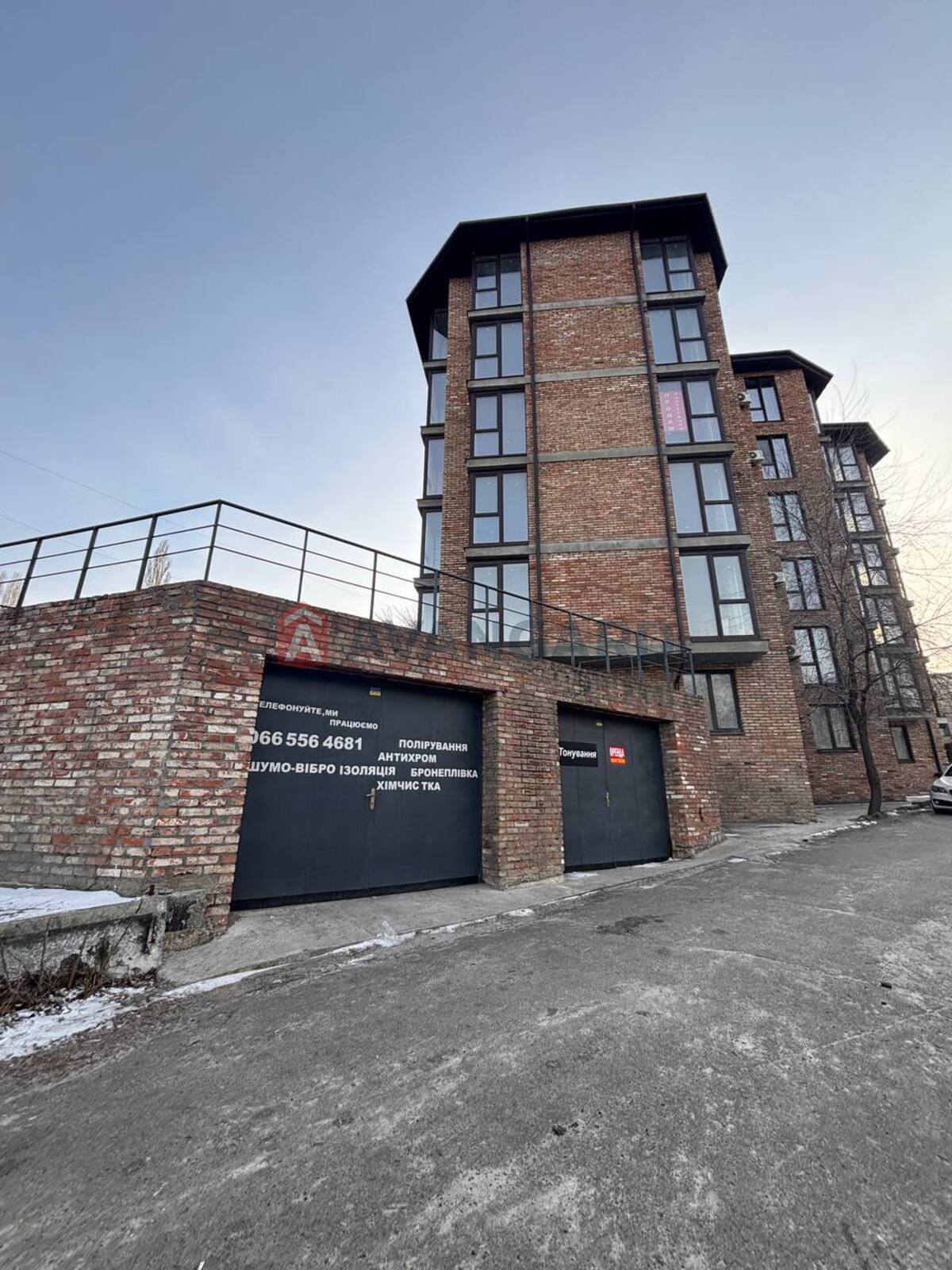 ����� ������, 75 ��.�. ���� 3