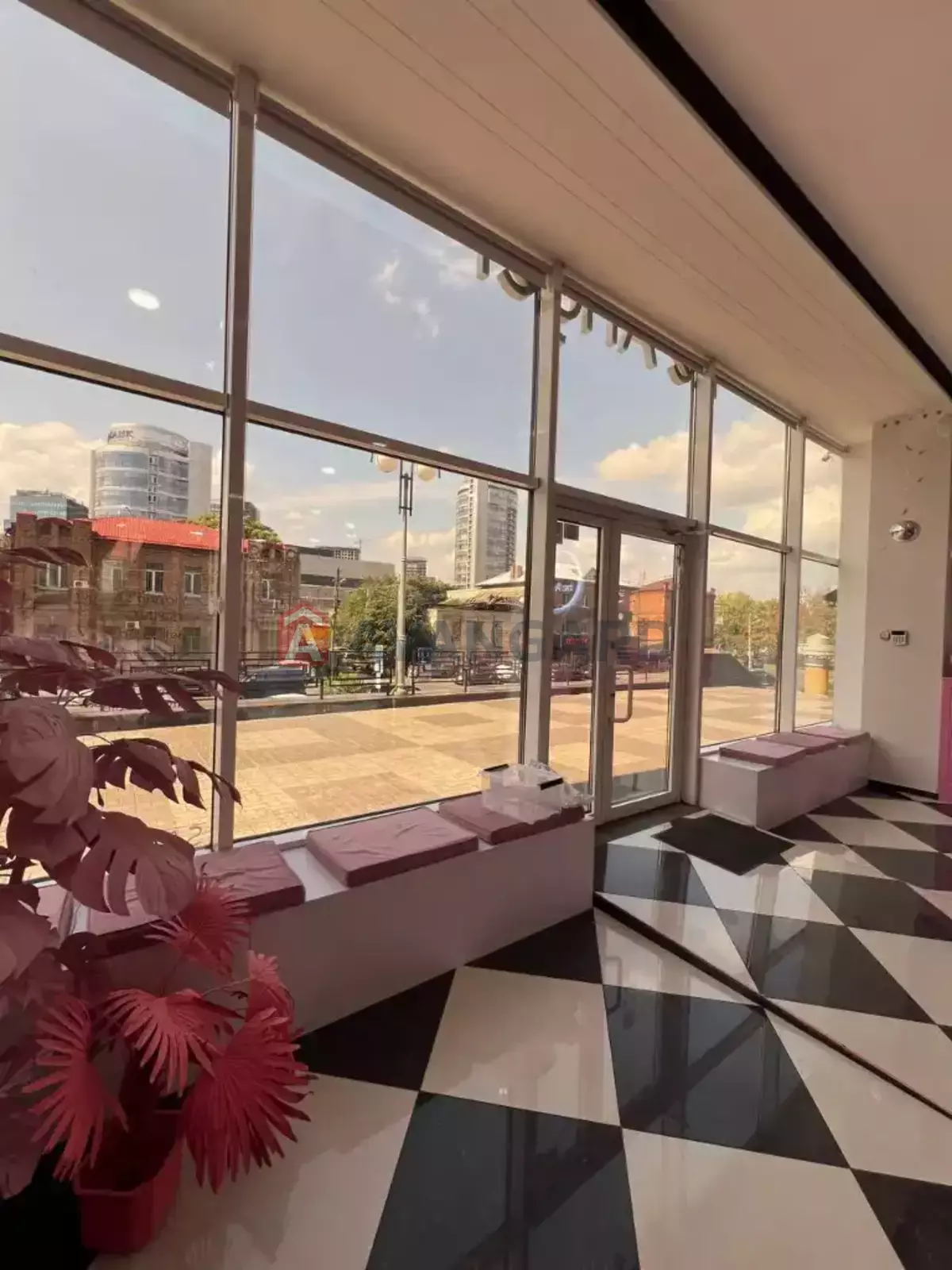 ���������� �����, ����� ������, 190 ��.�. ���� 1