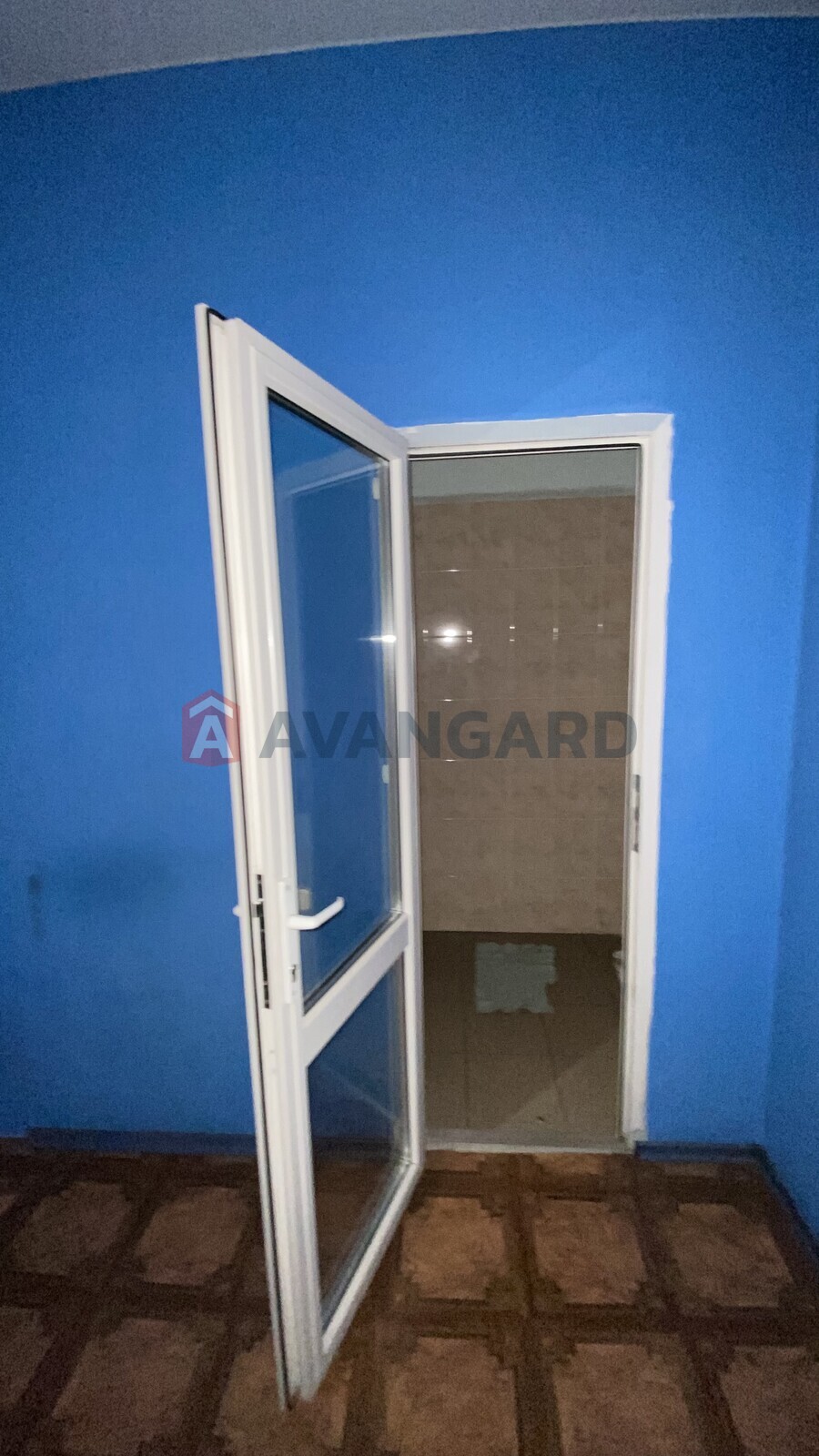 ����� ������, 100 ��.�. ���� 11