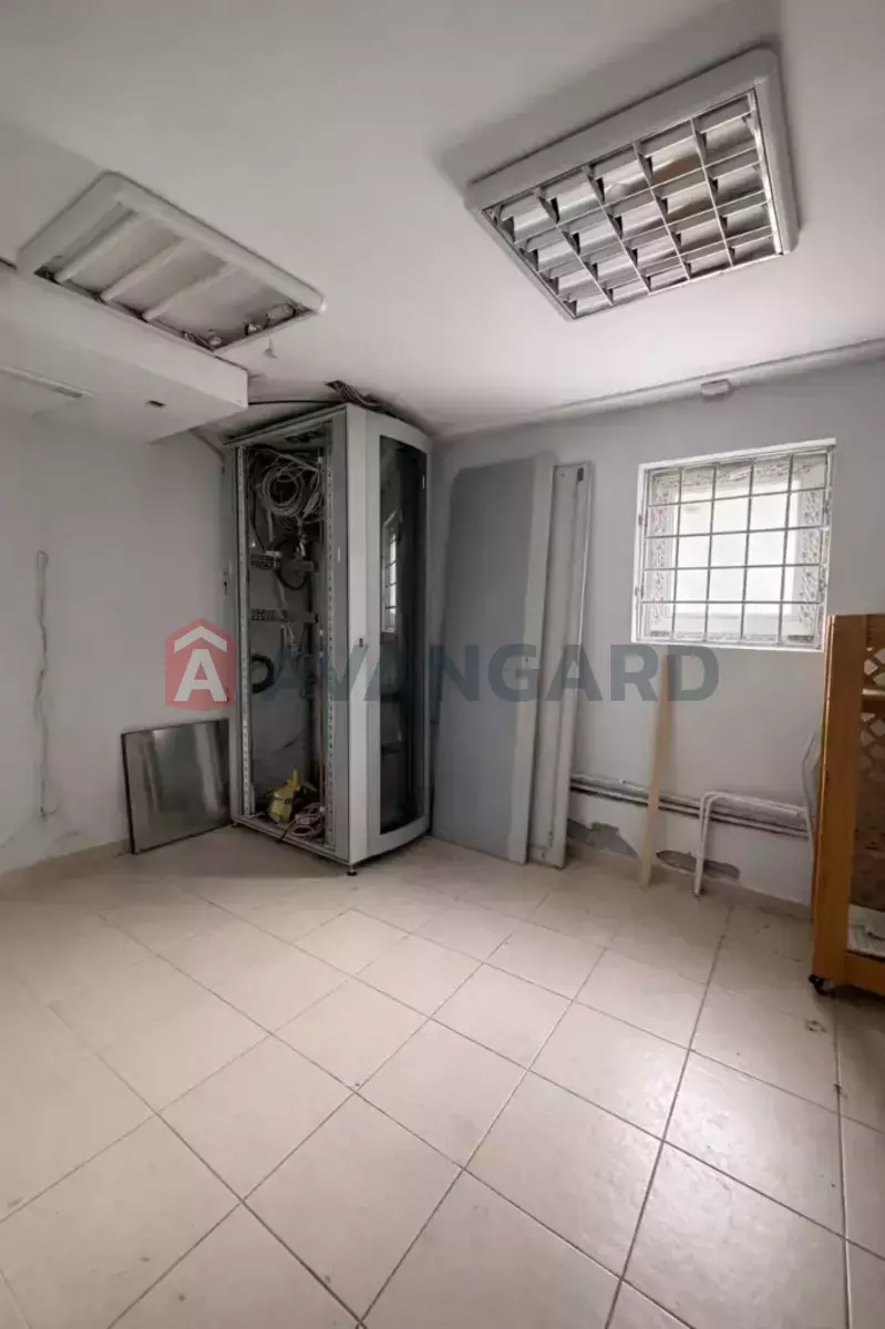 ���������� �����, 140 ��.�. ���� 10