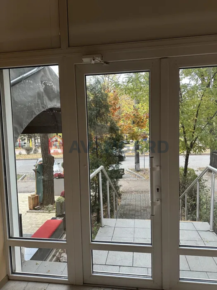 Торговая площадь, Сфера услуг, 49 кв.м. фото 3 Торговая площадь, Сфера услуг, 49 кв.м. фото 3