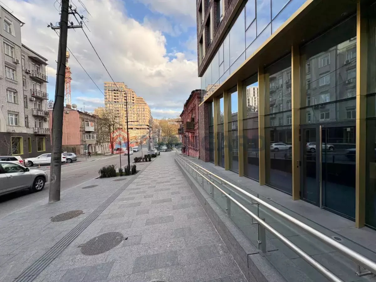 ����, ���, ��������, 428 ��.�. ���� 7