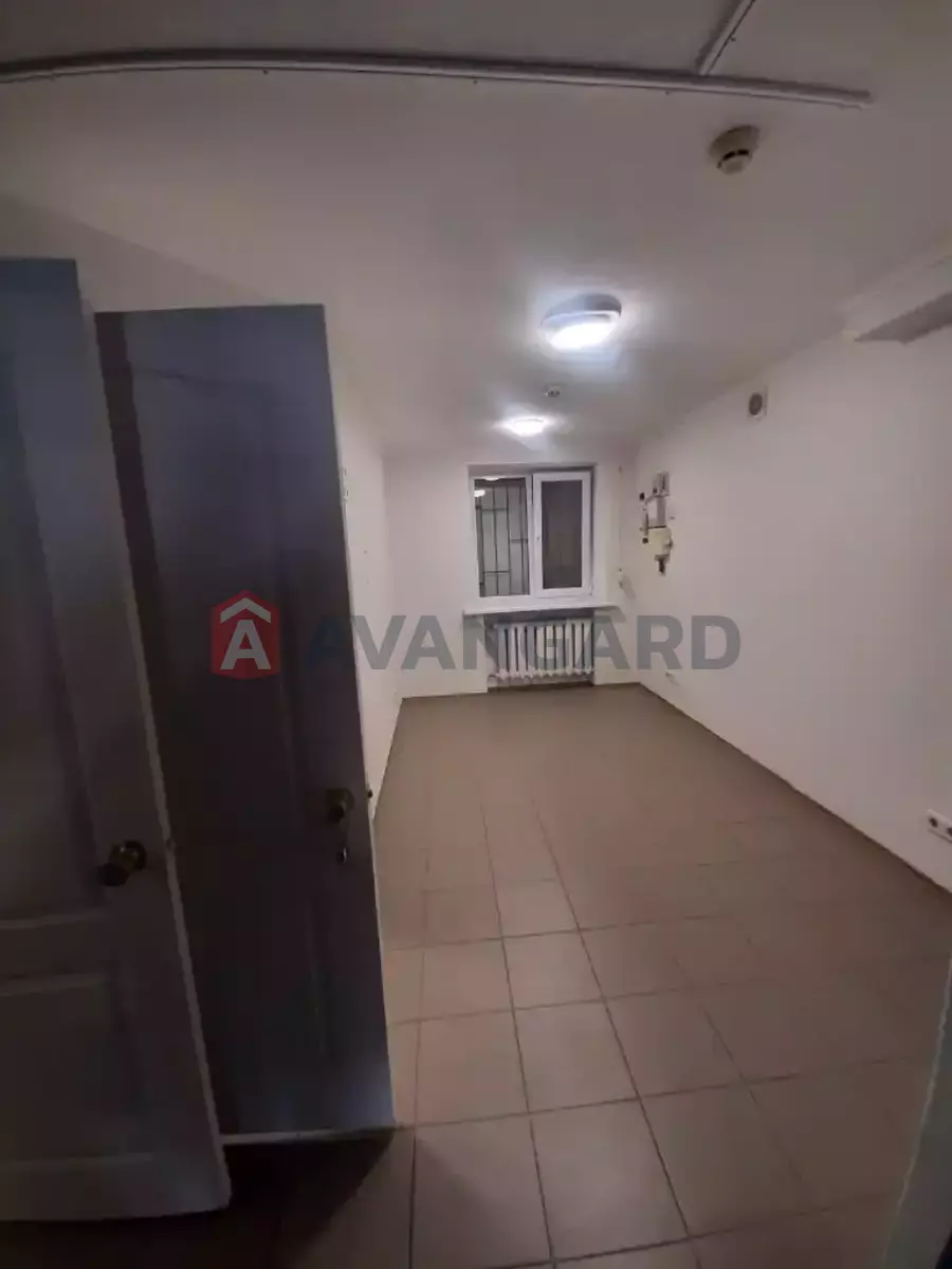 �������� �������, 100 ��.�. ���� 6