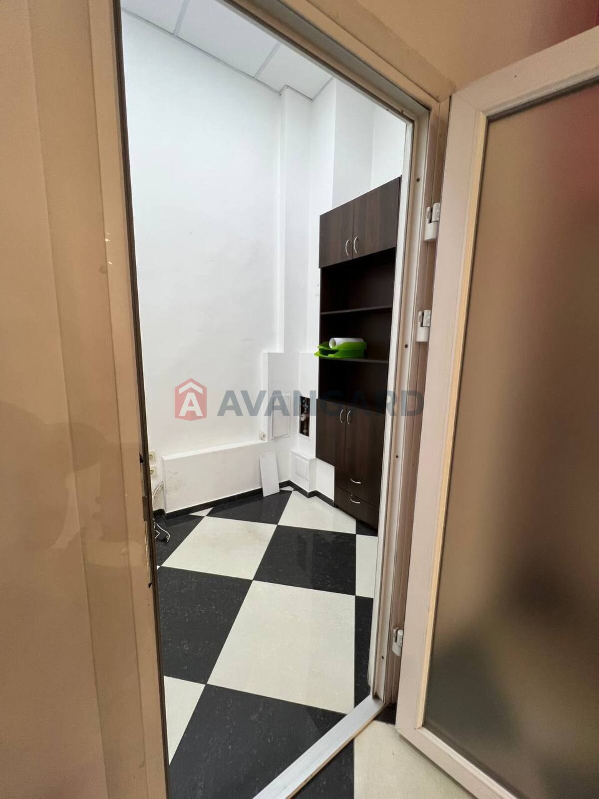 ���������� �����, ����� ������, 190 ��.�. ���� 13