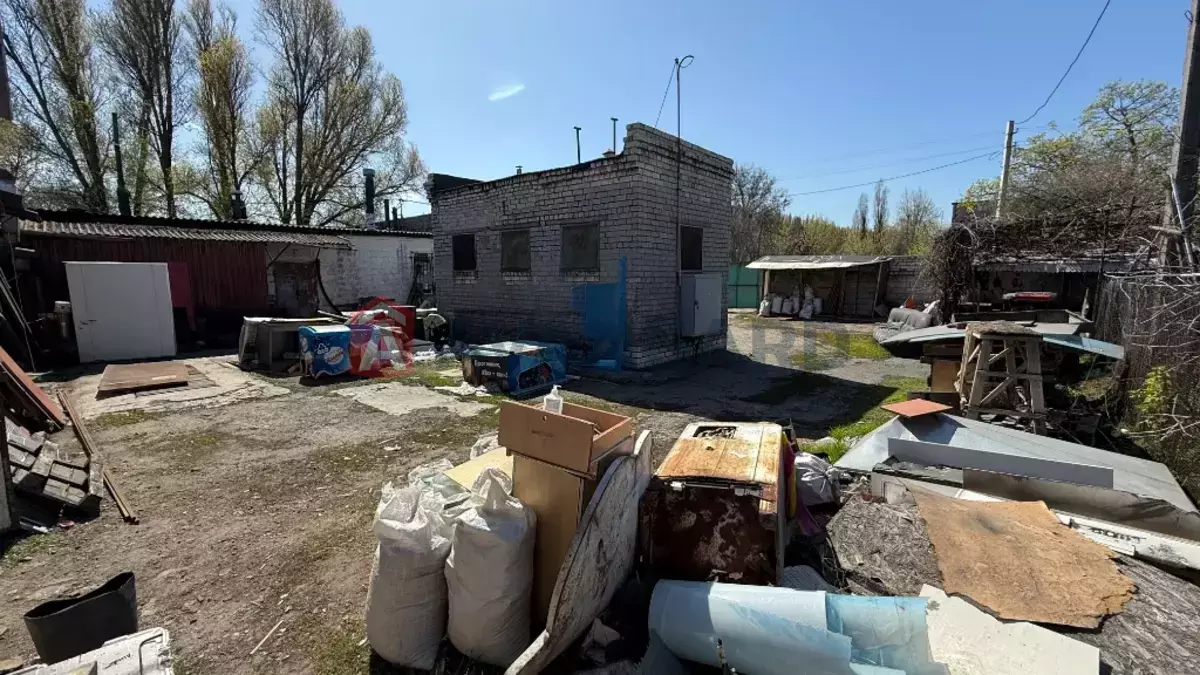 ���������� �����, 300 ��.�. ���� 9