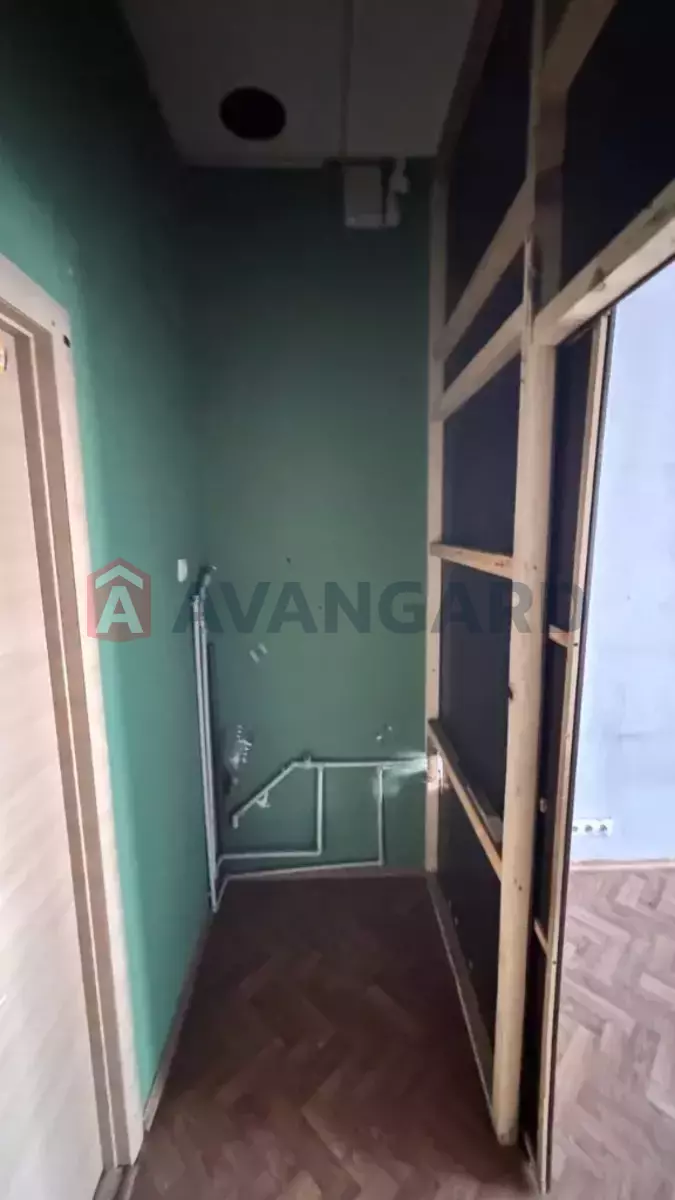 �������� �������, 19 ��.�. ���� 8