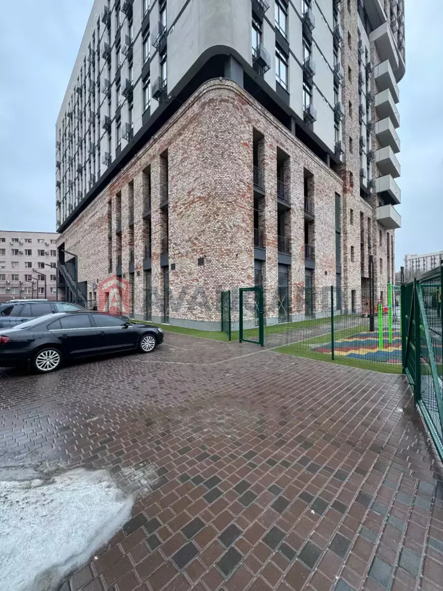 Торгівельна площа, 286 кв.м. фото 2 Торгівельна площа, 286 кв.м. фото 2